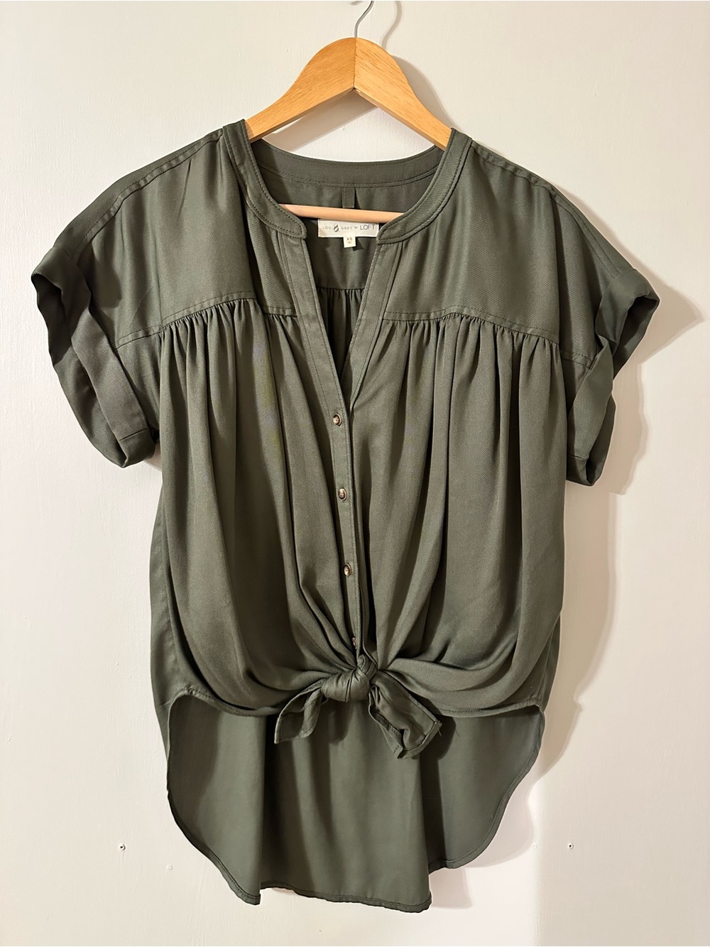 Lou & Grey Olive Green Tie-Front Blouse